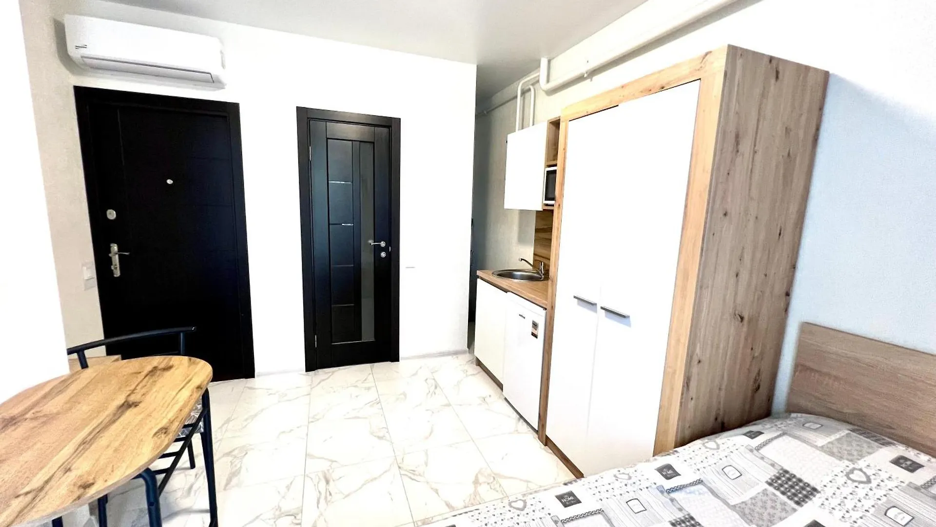 Osapart Hotel In A Complex Semycvit 10 Lviv 0*,